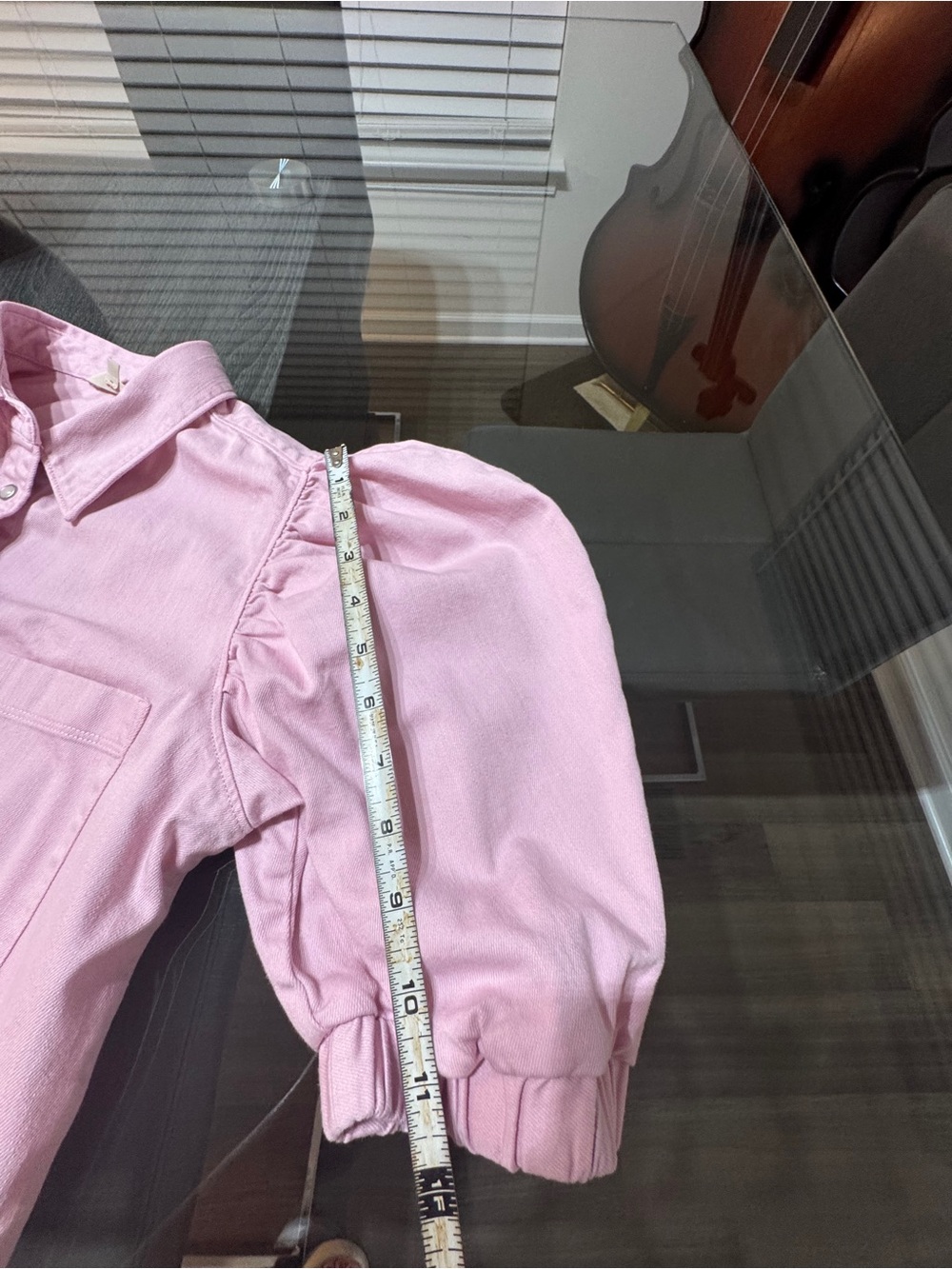 Levi's Light Pink Puff-Sleeve Button-Front Shirt - Picture 13 of 16